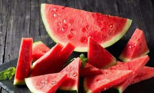 吃瓜生痰,揭秘网络热议背后的健康隐患