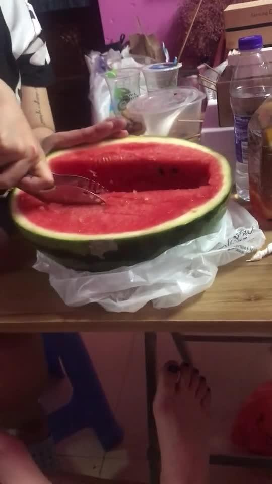 吃瓜神器大号,轻松畅享娱乐盛宴