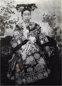 慈禧太后 吃瓜 腹泻,慈禧太后“吃瓜”引发的宫廷腹泻风波