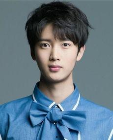 吃瓜陈宥维,揭秘娱乐圈的甜蜜瓜田