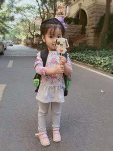 阿拉蕾吃瓜,阿拉蕾的瓜田奇遇记